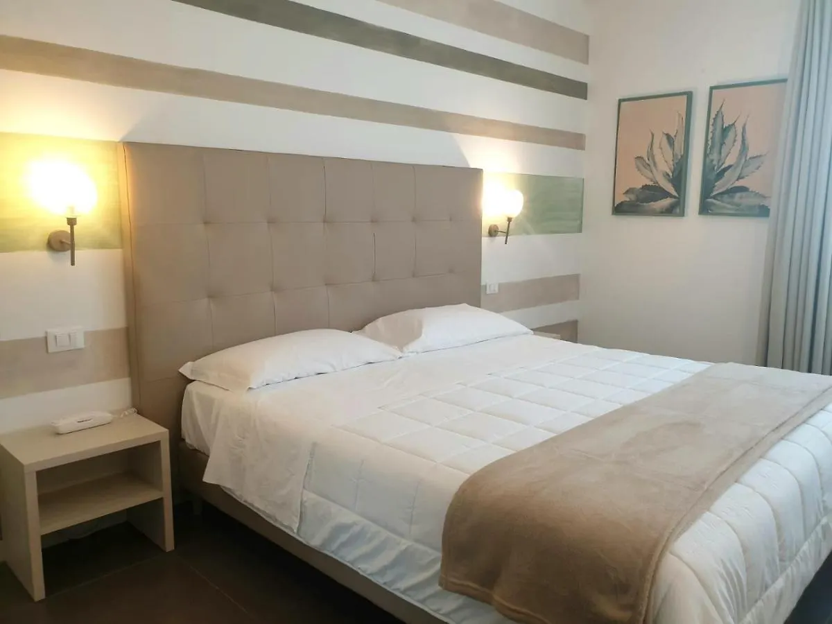 Hotel Grel Chiaramonte Gulfi 2*,